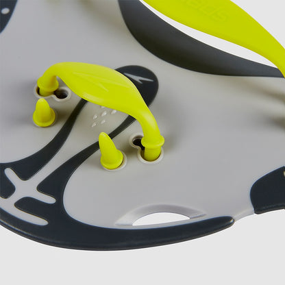 Speedo Finger Paddle Green