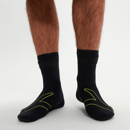 Speedo Adult Swim Socks Black/Yellow