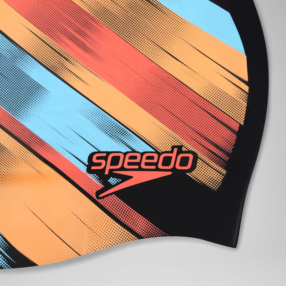 Speedo Reversible Moulded Silicone Cap Black/Red